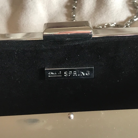 Call it spring small hard rectangle clutch w/chain - Picture 3 of 4